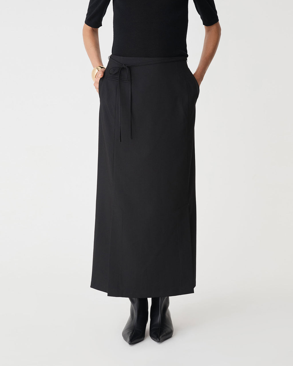 Greta Column Skirt in black — close-up view